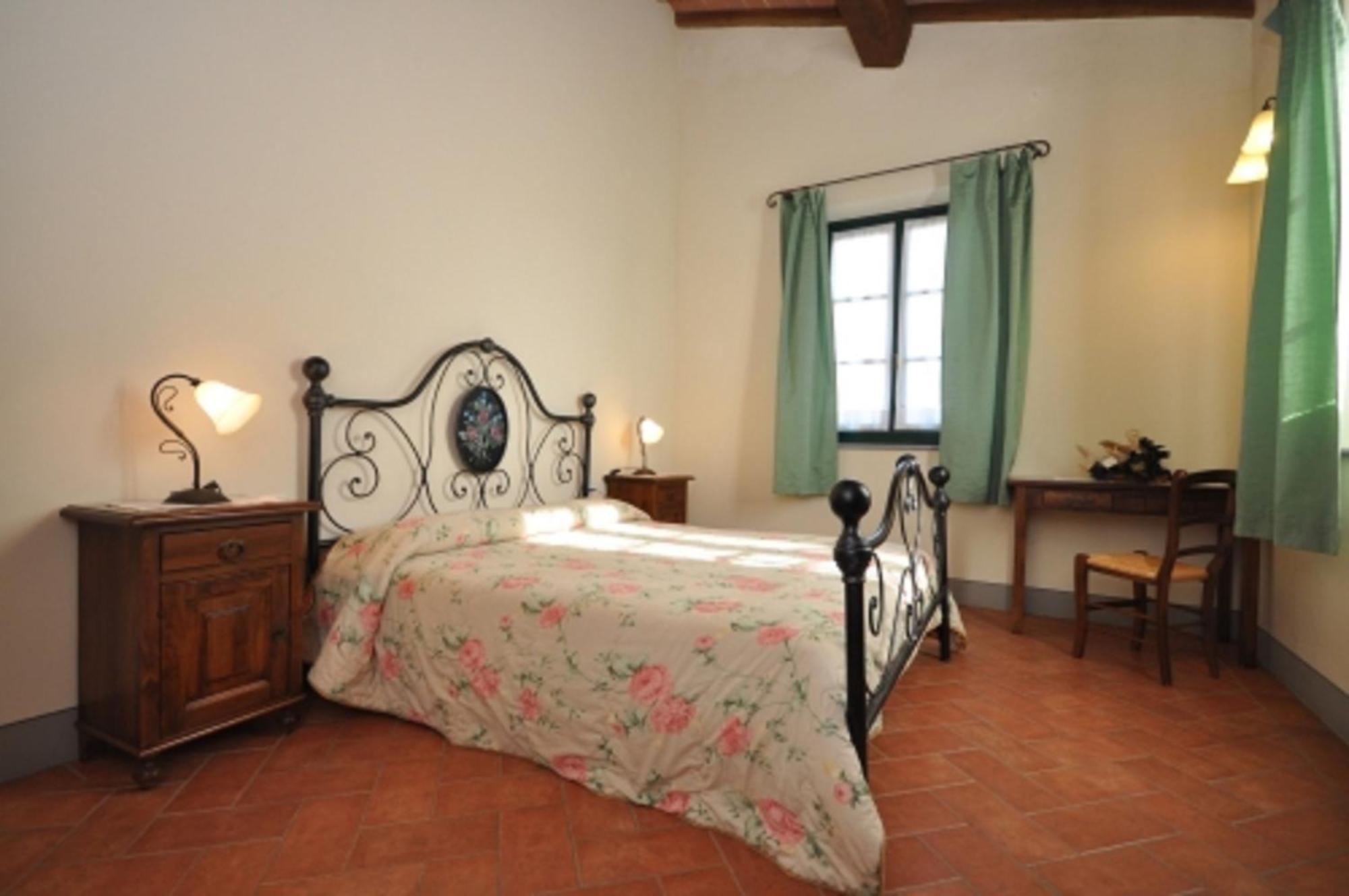 Agriturismo Musignano سيريتو غيدي الغرفة الصورة